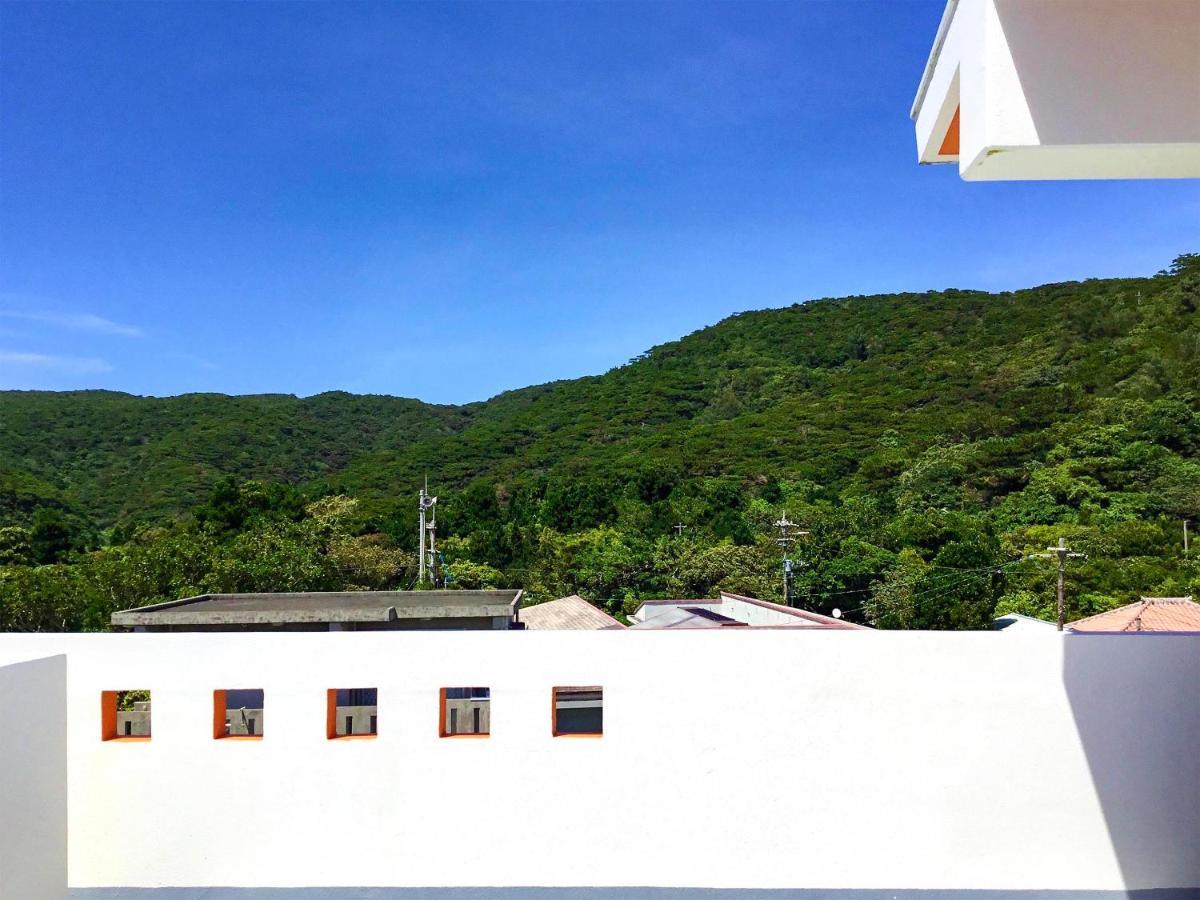 Minshuku Yadokari Hotel Zamami Kültér fotó