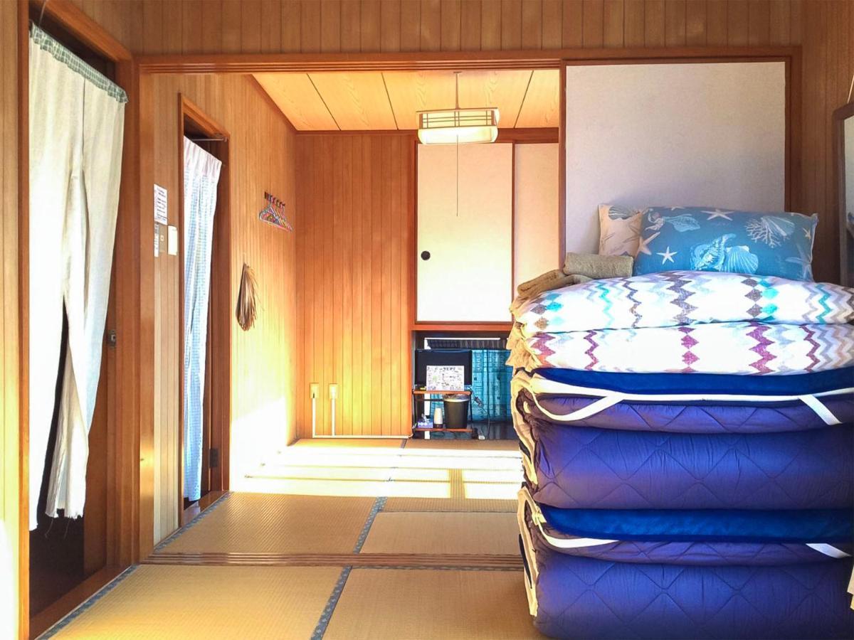 Minshuku Yadokari Hotel Zamami Kültér fotó