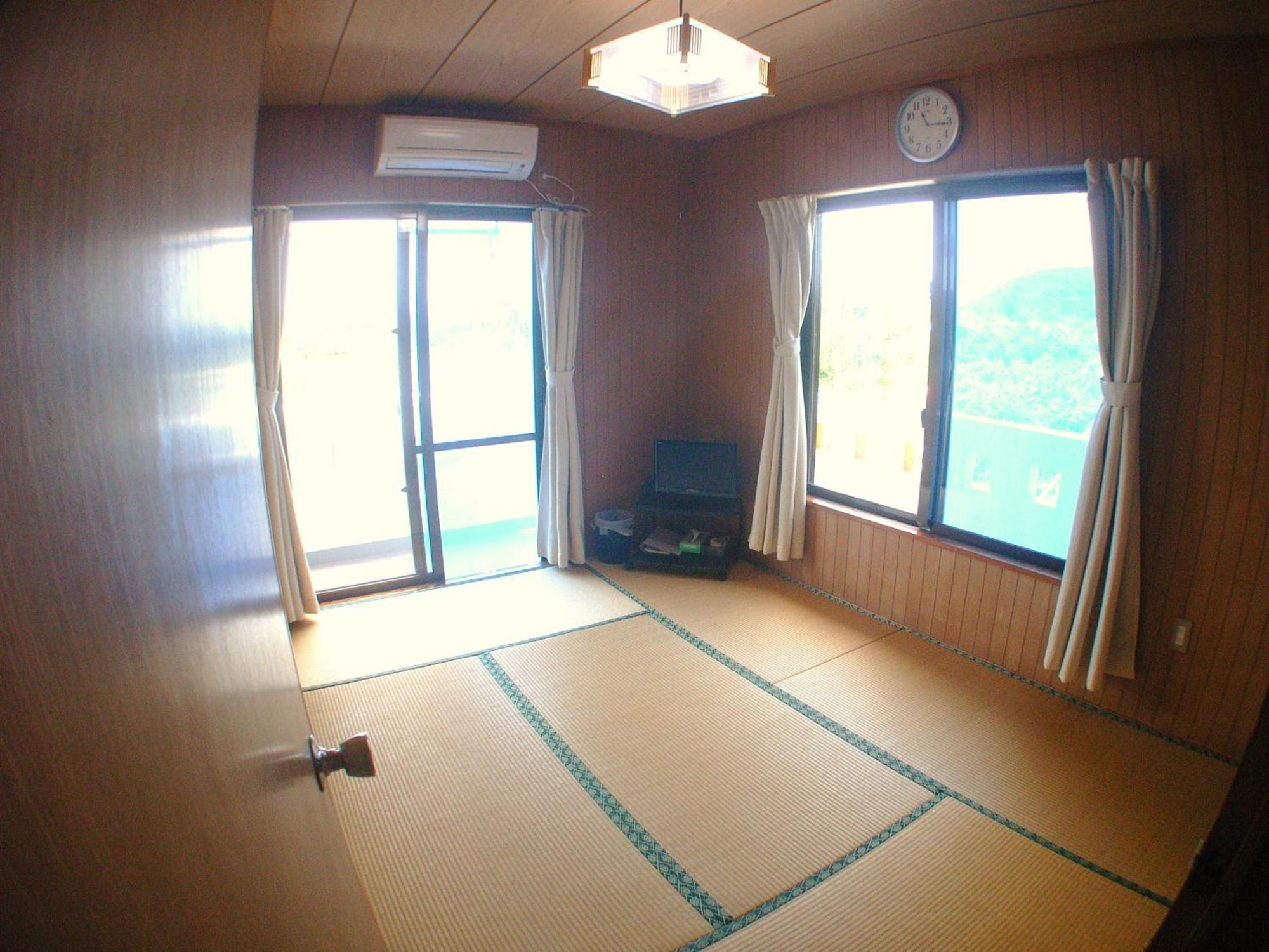 Minshuku Yadokari Hotel Zamami Kültér fotó